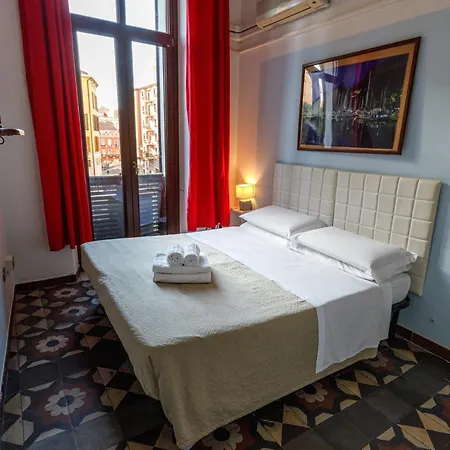 Guest house Onlyrooms Iii - Recommended For Under 30s *
