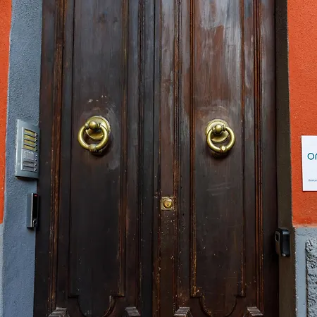 Onlyrooms Iii - Recommended For Under 30s Guest house