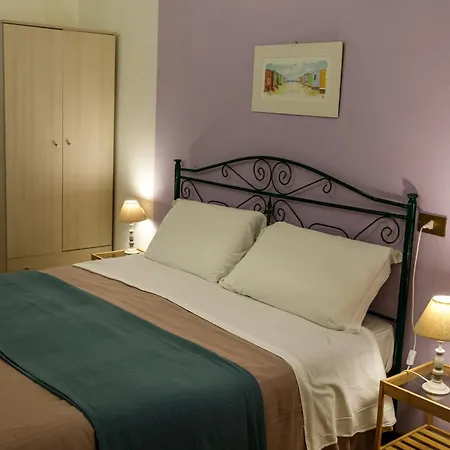 Onlyrooms Iii - Recommended For Under 30s Guest house Cagliari