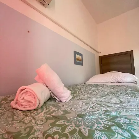 Onlyrooms Iii - Recommended For Under 30s