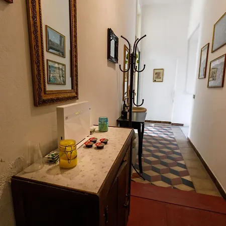 Onlyrooms Iii - Recommended For Under 30s Affittacamere Cagliari