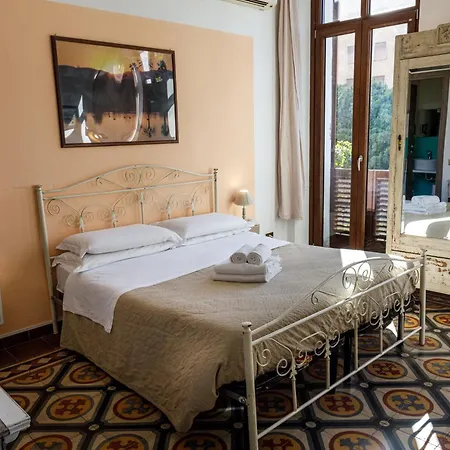Affittacamere Onlyrooms Iii - Recommended For Under 30s