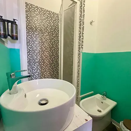 Onlyrooms Iii - Recommended For Under 30s Affittacamere *